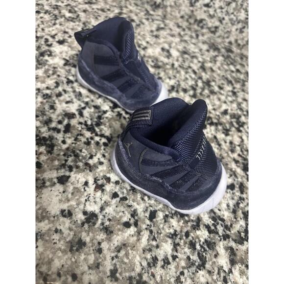 Nike Air Jordan 11 Crib Bootie Baby Newborn 3C Midnight Navy FB1968 441 - Picture 1 of 4